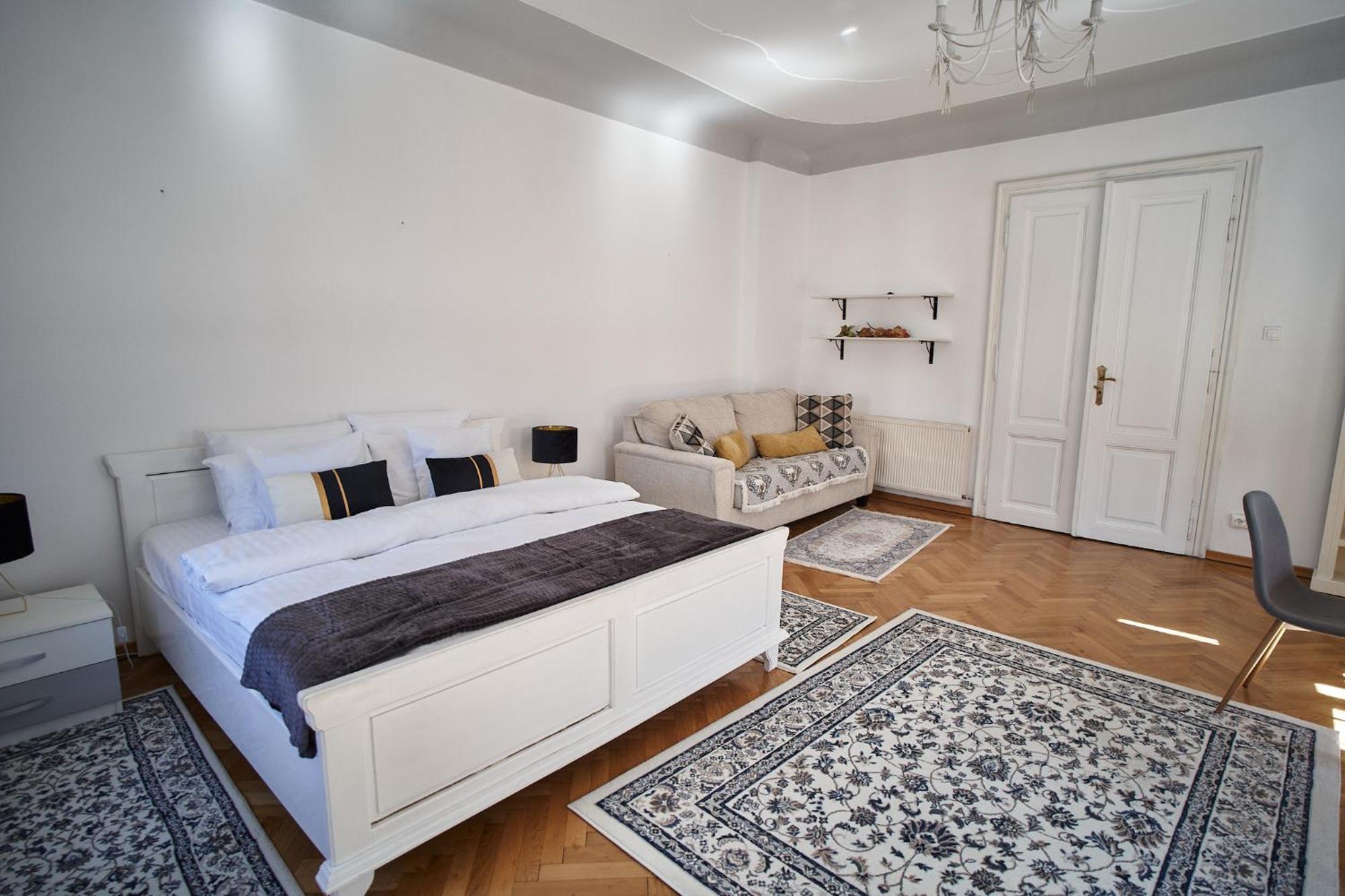 Crown Jewels Centre Sibiu Apartment Exterior photo