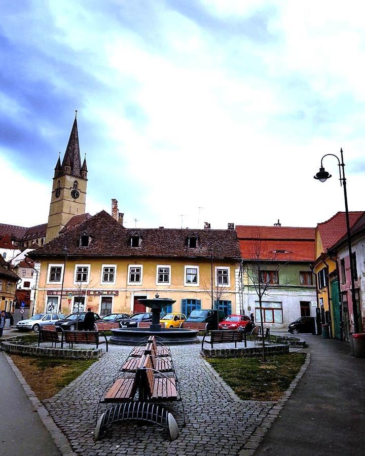 Crown Jewels Centre Sibiu Apartment Exterior photo